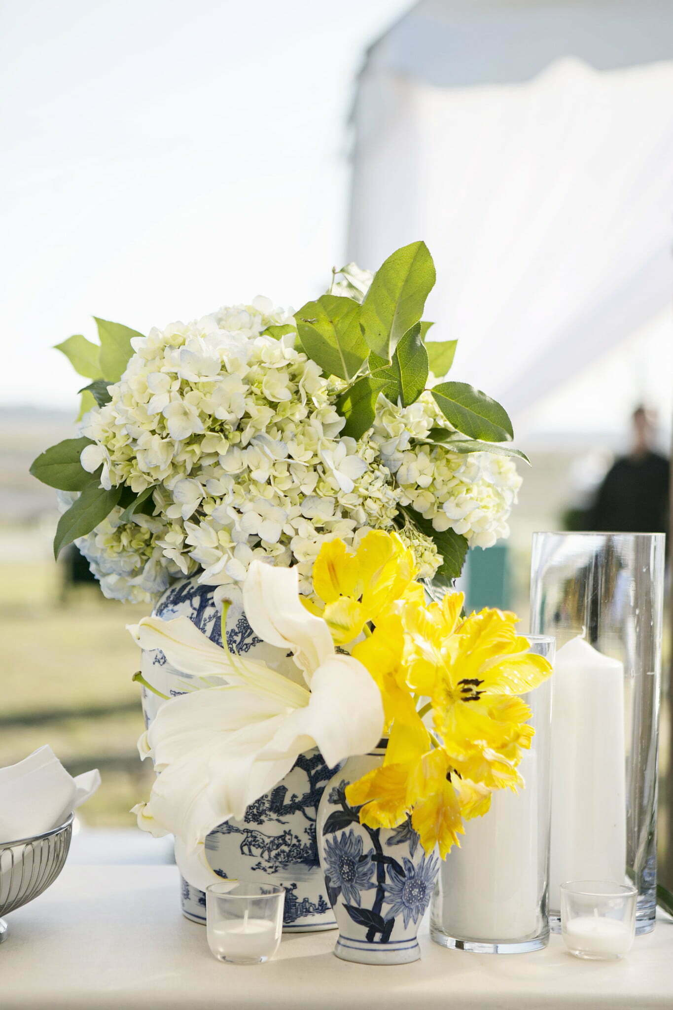 Birthday_Event_Floral_White_Yellow_ Duvall_Events